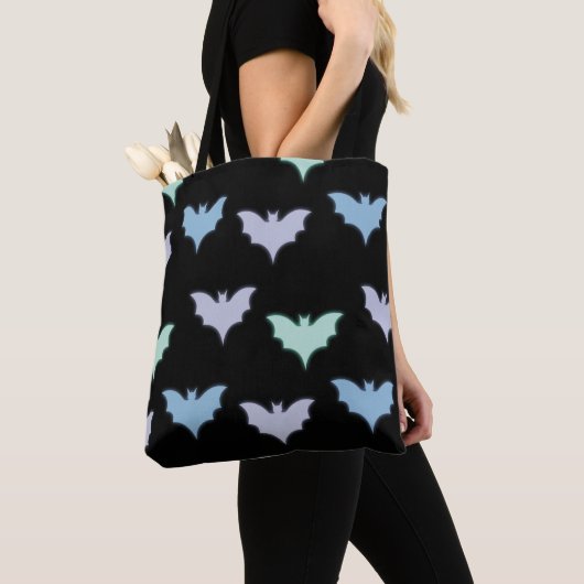Tote Bag Pastel Bats violet bleu vert noir Halloween (De près)