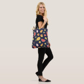 Tote Bag pastèque motif moderne et tendance aux ananas (Sur le modèle)