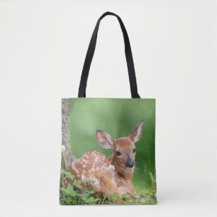 Tote Bag Pauvreté adorable posée sous un arbre