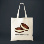 Tote Bag Pennsylvanie PA Hollandais Chocolat Whoopie Pies F<br><div class="desc">Canvas sac fourre-tout présente une illustration originale d'une délicieuse tarte à la crème chocolatée whoopie—un classique du Pays Hollandais PA ! PENNSYLVANIA est écrit ci-dessous.</div>
