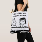 Tote Bag Pepperment Patty & Marcie au mur (De près)