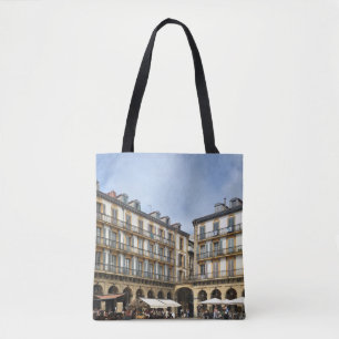 TOTE BAG PERSONNES MARCHANT PRÈS DE BÉBÉ BEIGE PENDANT LE B