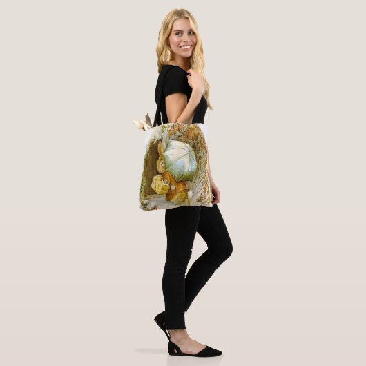 Tote Bag "Peter Rabbit avec parapluie d'hiver" par Beatrix  (Sur le modèle)