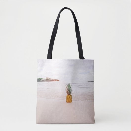 Tote Bag Pineapple on sand near beach (Devant)