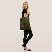 Tote Bag Plaid vert avec la rayure noire et jaune (Sur le modèle)