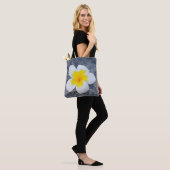 Tote Bag Plumeria (Sur le modèle)