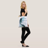 Tote Bag Plumes Bleues (Sur le modèle)