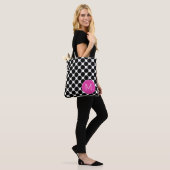 Tote Bag Points noirs gras et blancs avec monogramme rose (Sur le modèle)