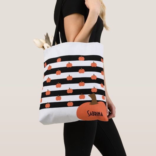 Tote Bag Pumpkin with White & Black Stripes - Personalized  (De près)