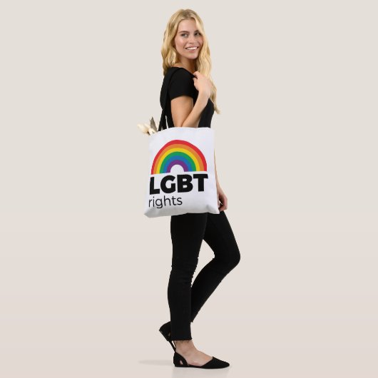 Tote Bag Rainbow Rights (Sur le modèle)