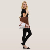 Tote Bag Rectangle de trapèze beige sous tôle brun foncé (Sur le modèle)