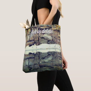 Tote Bag Réflexions De Mur De Roche De Granite En Pond Pers