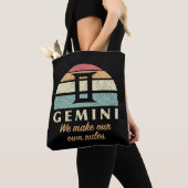 Tote Bag Règles amusantes de Zodiac Gemini (De près)