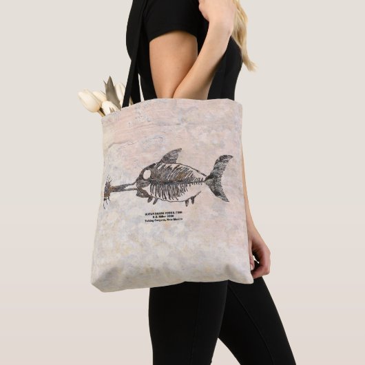 Tote Bag requin guitare poisson fossile (De près)