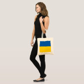 TOTE BAG RESTEZ AVEC L'UKRAINE ! (Devant (modèle))
