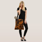 Tote Bag Résumé #944 Brun (Sur le modèle)