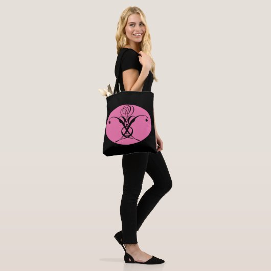 Tote Bag Rose rétro rose et noir (Sur le modèle)