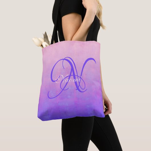 Tote Bag Rose Violet Bleu monogramme rustique élégant (De près)