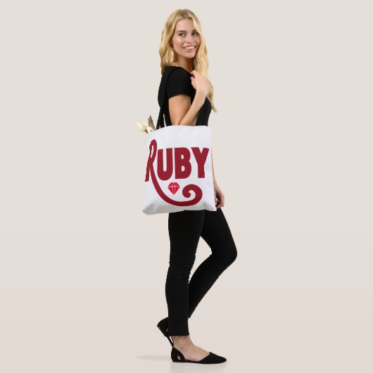 Tote Bag Ruby (Sur le modèle)