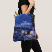 Tote Bag Rue du soir à Prague (De près)