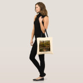 Tote Bag Ruisseau de Fall avec reflet au parc Laurel Hill (Devant (modèle))