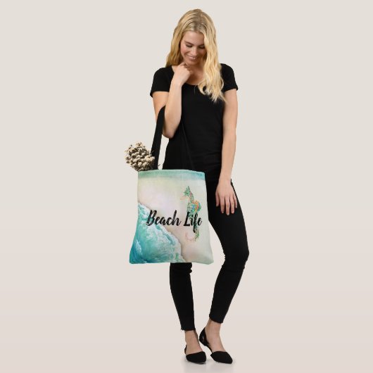Tote Bag Saltwater Beach Life (Sur le modèle)