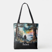 Tote Bag Sasquatch debout sur la crête surplombant l'océan (Dos)