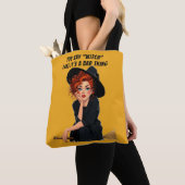 Tote Bag Sassy Witch Halloween Design (De près)