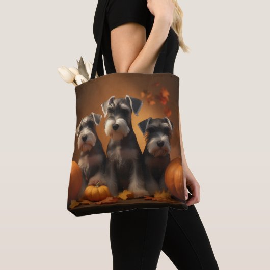 Tote Bag Schnauzer Chiot Automne Citrouille de plaisir (De près)