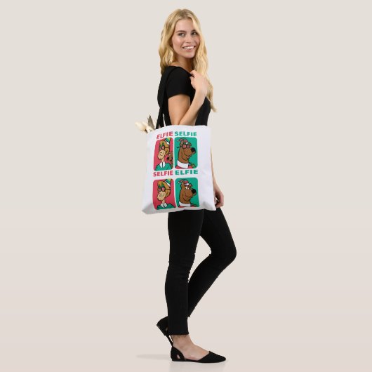 Tote Bag Scooby-Doo & Shaggy "Elfie Selfie" (Sur le modèle)