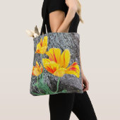 Tote Bag Séquence de trois tulipes jaunes / (De près)