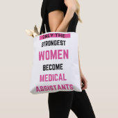 Tote Bag Seules Les Femmes Les Plus Fortes Deviennent Adjoi (De près)