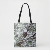 Tote Bag Snowy Pine Cône II hiver Photographie de la nature (Devant)