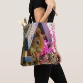 Tote Bag Squirl in A Birdhouse (De près)