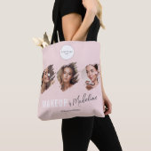 Tote Bag Studio de Maquillage Photo Logo Script Rose Pâle (De près)