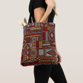 Tote Bag Style Patchwork Impression ethnique brodée (De près)