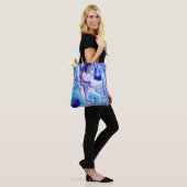 Tote Bag Swirls of Dynamic Blues on Tote (Sur le modèle)