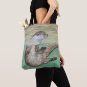 Tote Bag Tableau de la loutre de rivière joueuse (De près)