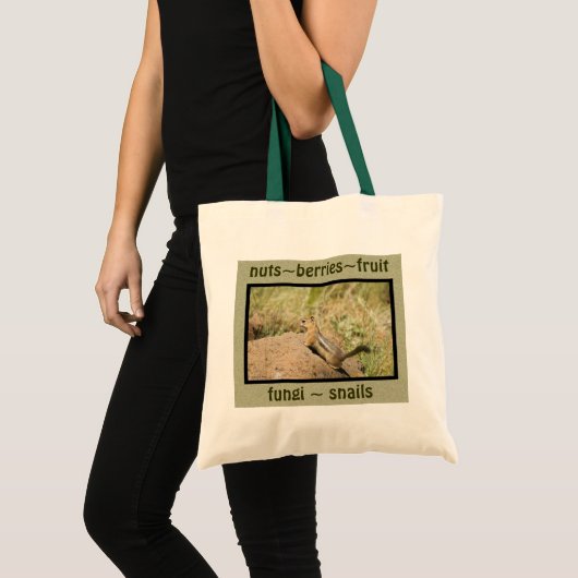 Tote Bag Tamia regardant par-dessus un rocher (Devant (produit))