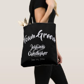 Tote Bag Team Groom Bold Calligraphy Mariage noir (De près)