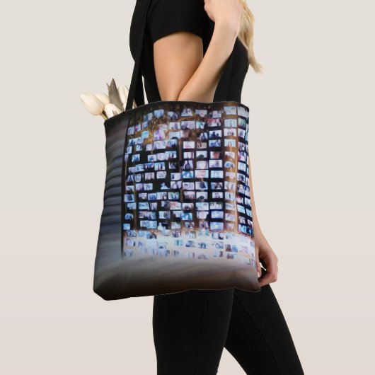 Tote Bag Traverser des frontières en ligne (De près)
