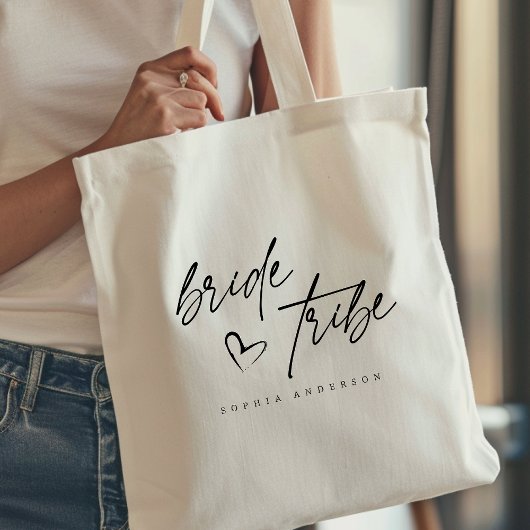 Tote Bag Tribe de Mariée moderne élégant Coeur Script Typog