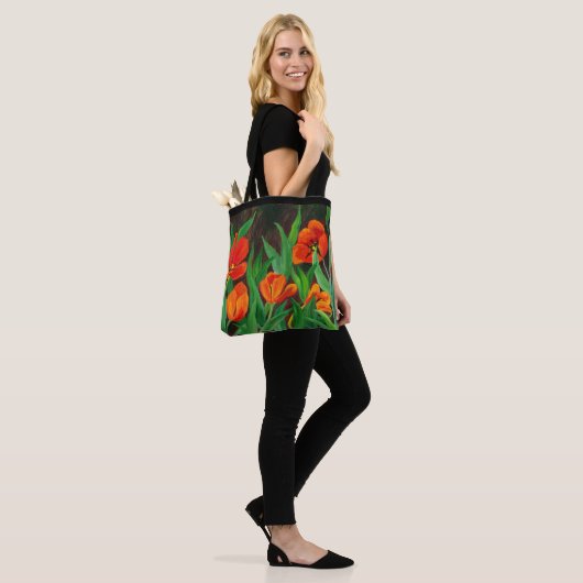 Tote Bag Tulipes rouges (Sur le modèle)