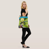 Tote Bag Turquoise bleu libellule mauve fleurs étang avec n (Sur le modèle)