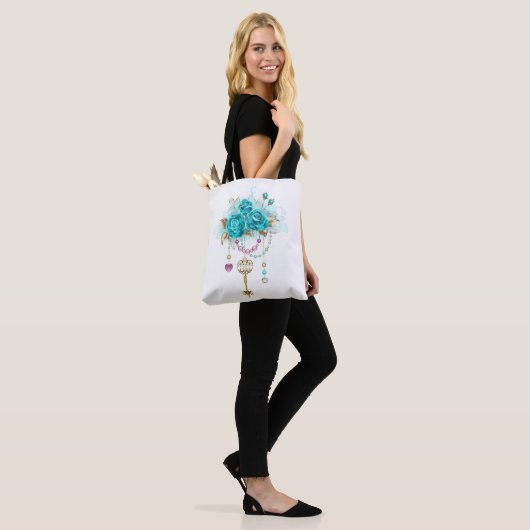 Tote Bag Turquoise Roses avec Clés (Sur le modèle)
