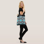 Tote Bag Turquoise, White & Black Tribal Tapestry (Sur le modèle)