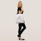 Tote Bag Typographie Floral Monogramme initial A (Sur le modèle)