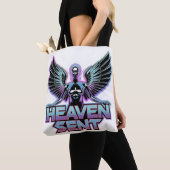 Tote Bag Un ange métallique brillant avec des ailes, concep (De près)