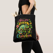 Tote Bag Un caméléon unique (De près)
