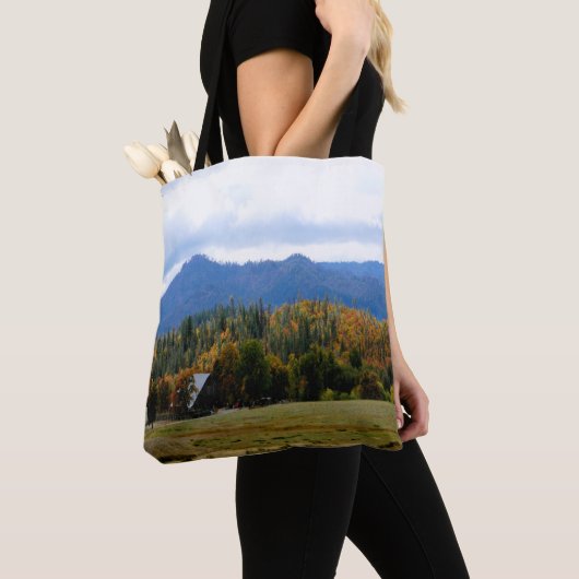 Tote Bag Un jour d'automne nuageux..... (De près)